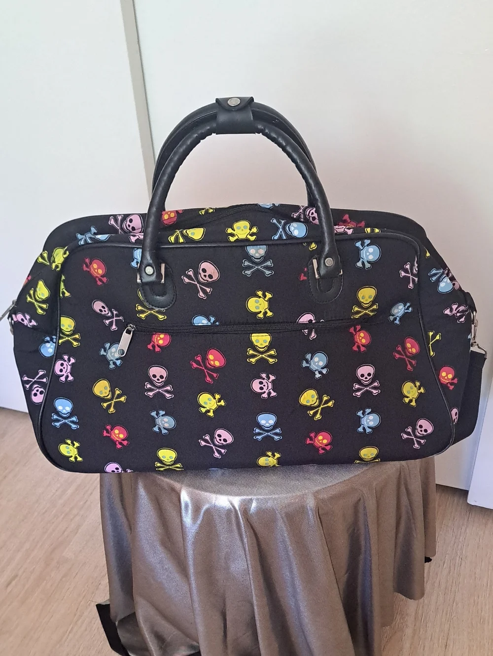 Skulls Design Black Duffel Bag with Multicolor Print